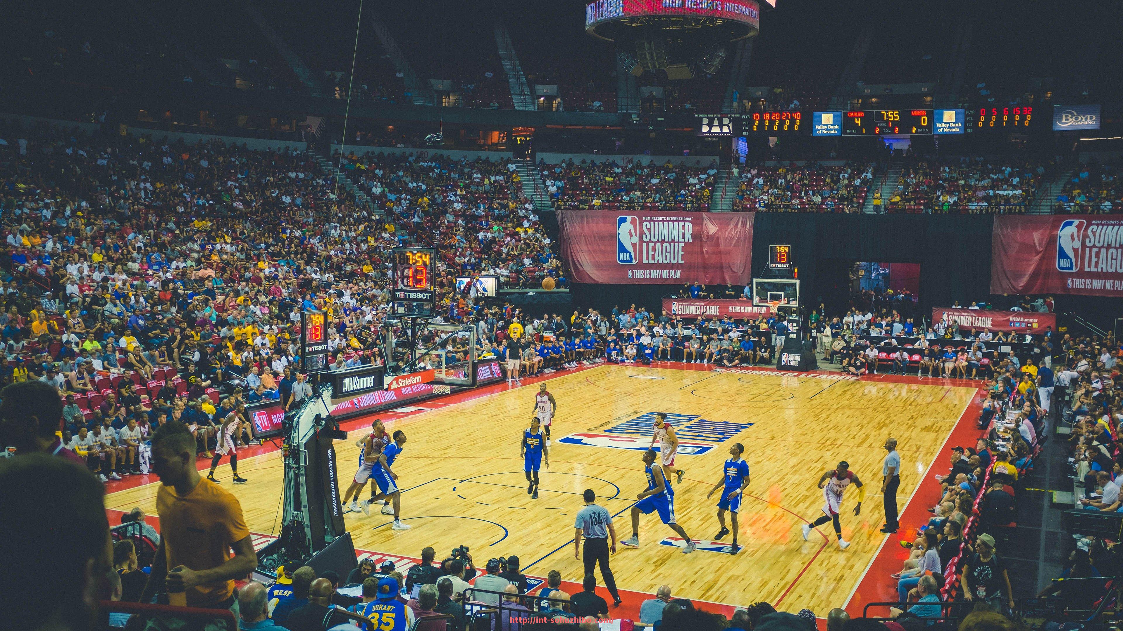 搜狐体育直播-世俱杯现场采访实录:球员与教练的赛后真情分享